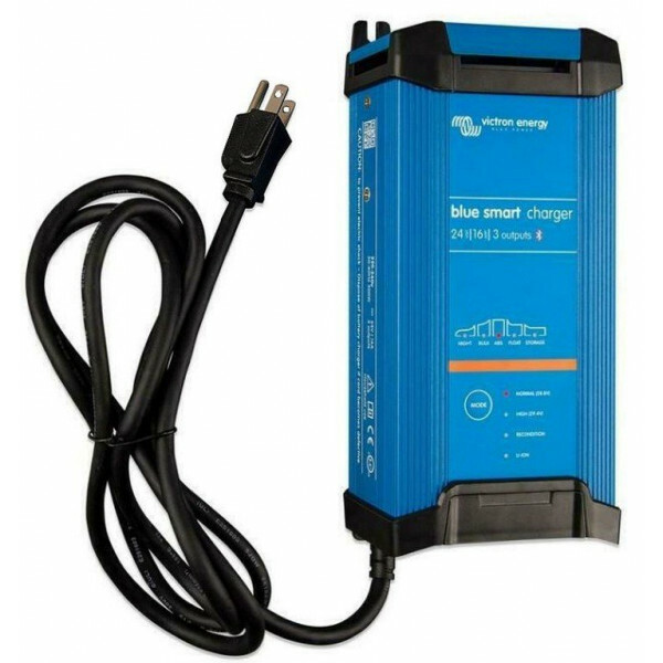Victron Blue Smart IP22 Acculader 24/16 (3) UK BS1363