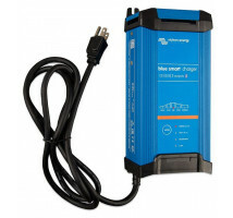 Victron Blue Smart IP22 Acculader 12/20 (3) 120V NEMA 5-15